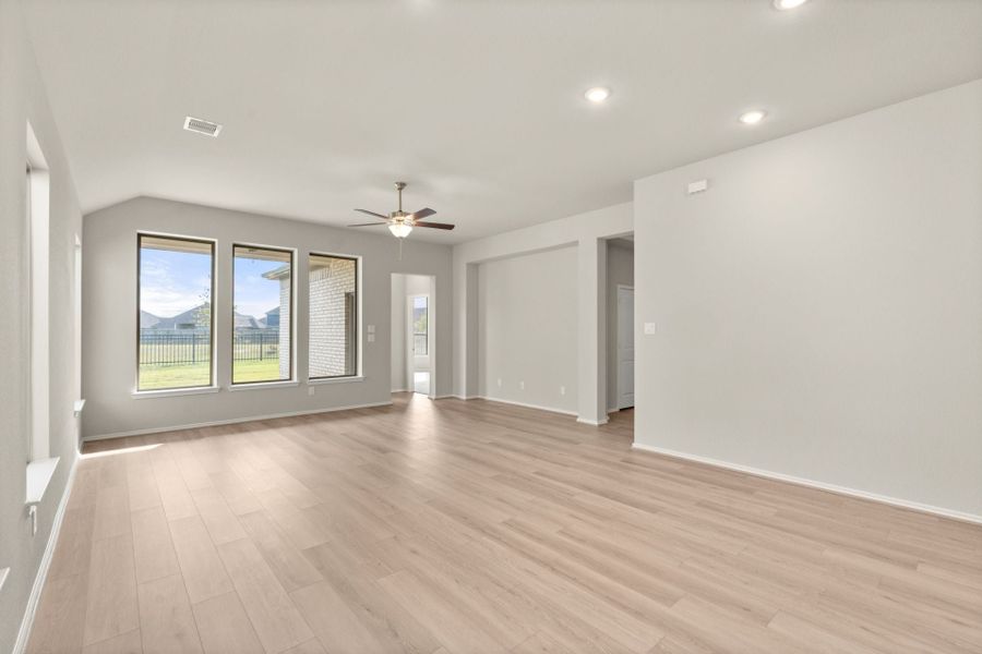 4br New Home in Spring, TX.  - Slide 20