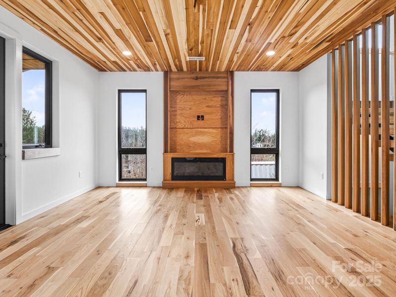 Spacious, unfurnished interior of a new home in , Asheville (Image 21).