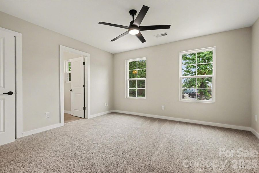 Spacious, unfurnished interior of a new home in , Gastonia (Image 25). Spacious, unfurnished interior of a new home in , Gastonia (Image 25).
