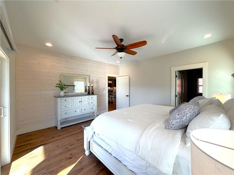 Furnished interior view inside a new home in , Hiawassee (Image 13).