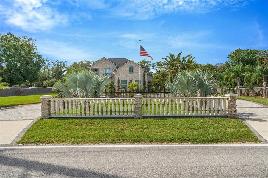 Front exterior of a new home in , Lakeland, FL, highlighting curb appeal (Image 26). Front exterior of a new home in , Lakeland, FL, highlighting curb appeal (Image 26).