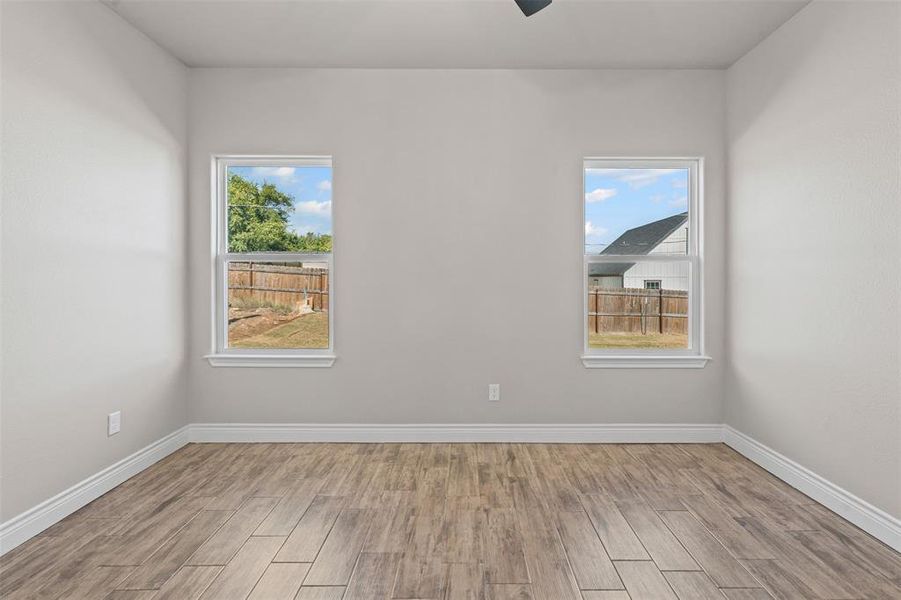 Spacious, unfurnished interior of a new home in , Granbury (Image 37).