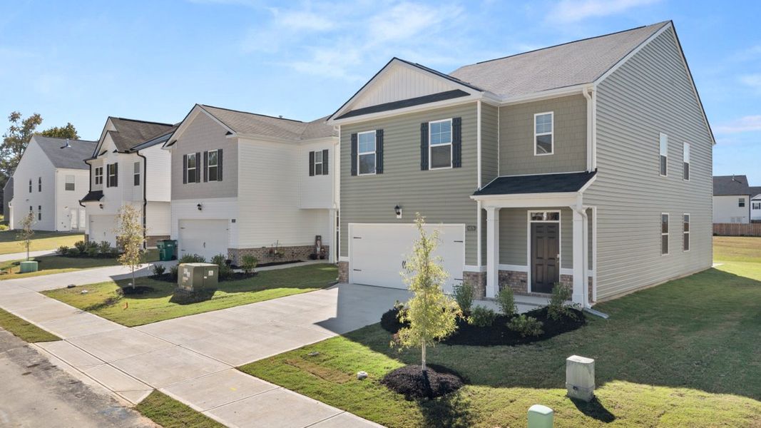 Image 45 of a home in The Islands. Image 45 of a home in The Islands.