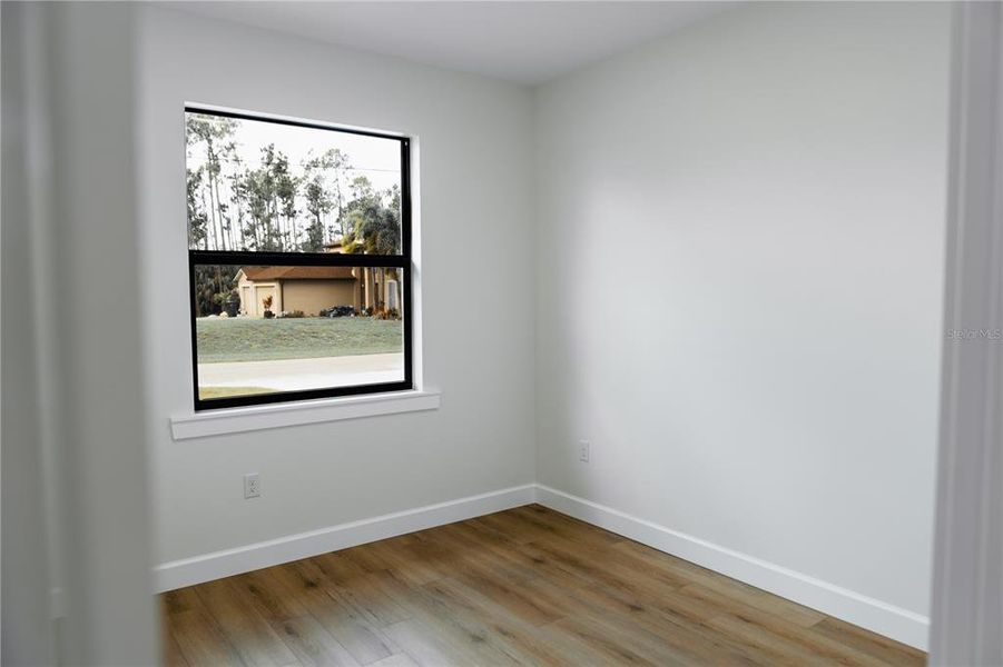 Spacious, unfurnished interior of a new home in , North Port (Image 20).