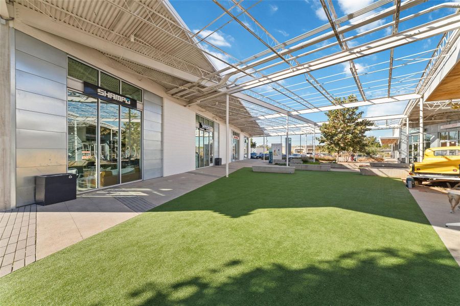Exterior details and patio area of a home in , Houston (Image 23). Exterior details and patio area of a home in , Houston (Image 23).