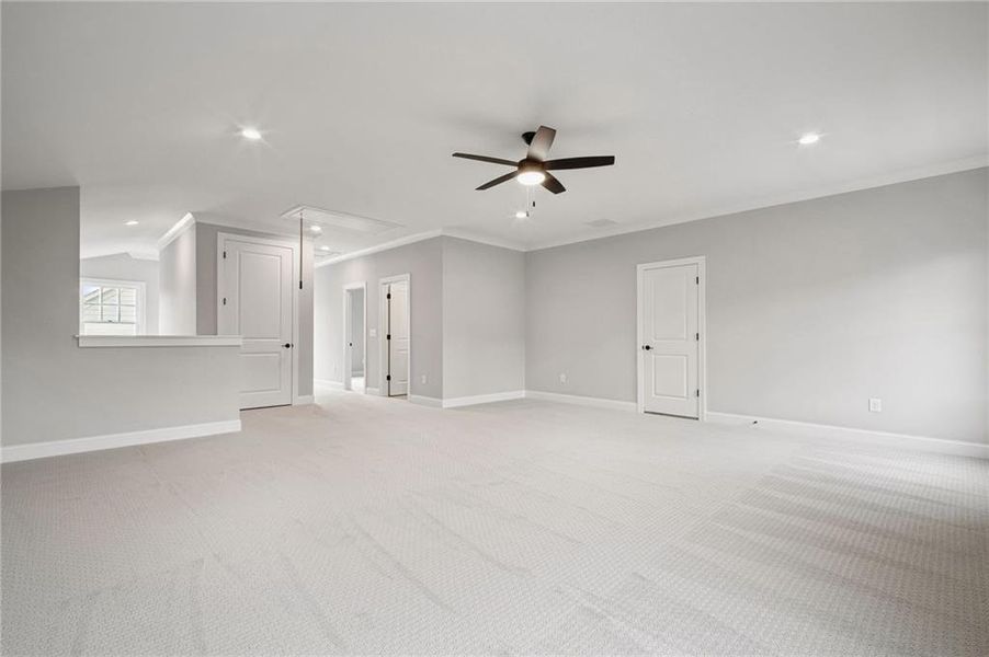 Spacious, unfurnished interior of a new home in Lakeside at River Green, Canton (Image 16).