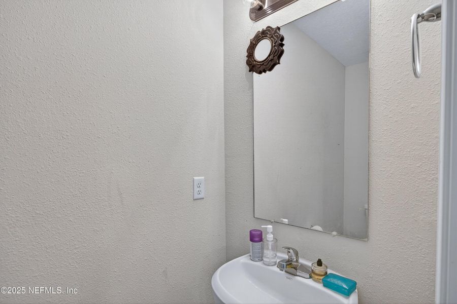 Close-up of interior finishes inside a home in , Jacksonville (Image 20).