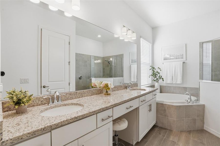 Furnished interior view inside a new home in , Punta Gorda (Image 7).