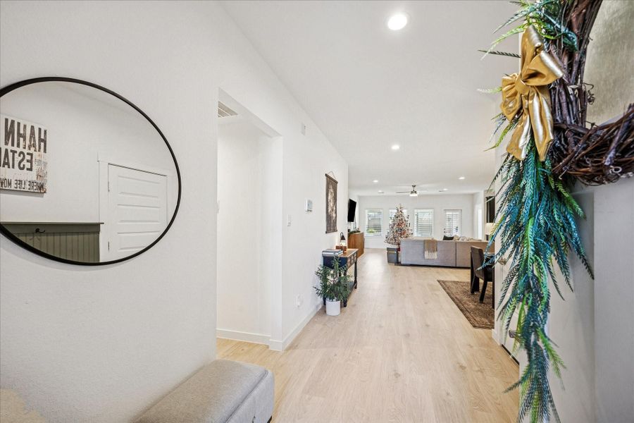 Furnished interior view inside a new home in Tamarron, Fulshear (Image 7). Furnished interior view inside a new home in Tamarron, Fulshear (Image 7).