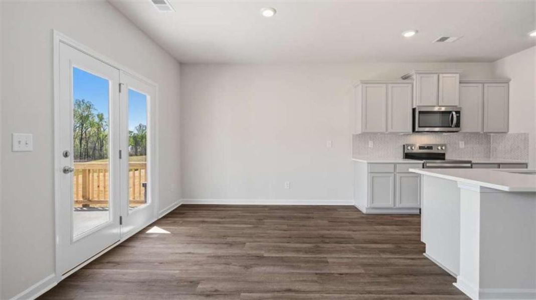 Spacious, unfurnished interior of a new home in The Preserve at Agricultural Village, Perry (Image 30).