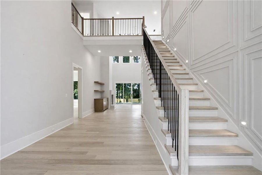 Spacious, unfurnished interior of a new home in , Alpharetta (Image 48). Spacious, unfurnished interior of a new home in , Alpharetta (Image 48).