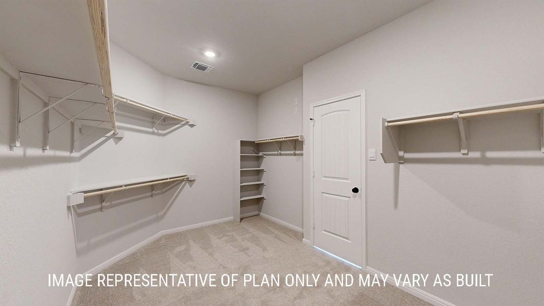 Spacious, unfurnished interior of a new home in Sterling Meadows, Salado (Image 18).