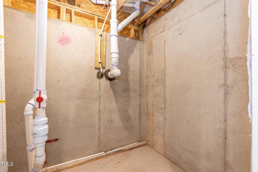 Storage 01 Storage 01