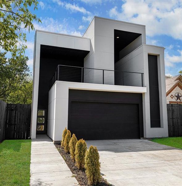 Image 32 of a home in .