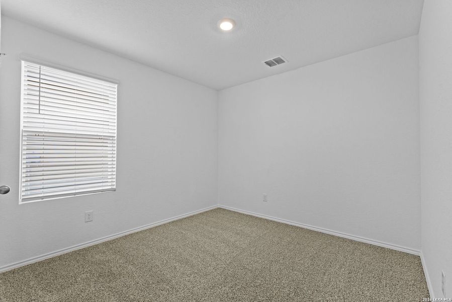 Spacious, unfurnished interior of a new home in Applewood, San Antonio (Image 21).