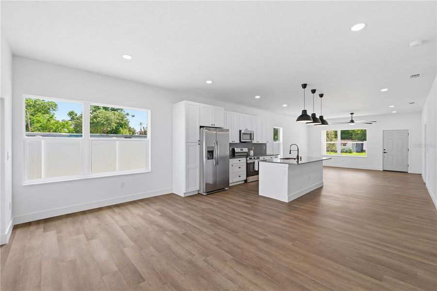 Spacious, unfurnished interior of a new home in , St. Petersburg (Image 14). Spacious, unfurnished interior of a new home in , St. Petersburg (Image 14).