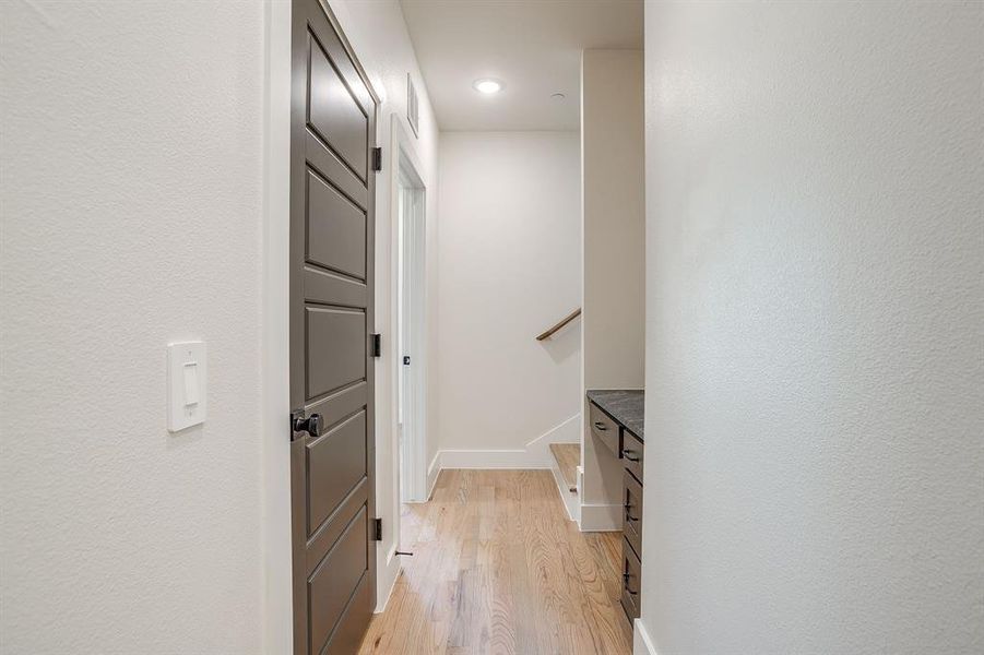 Thoughtfully designed open floor plan enhancing flow and functionality. Thoughtfully designed open floor plan enhancing flow and functionality.