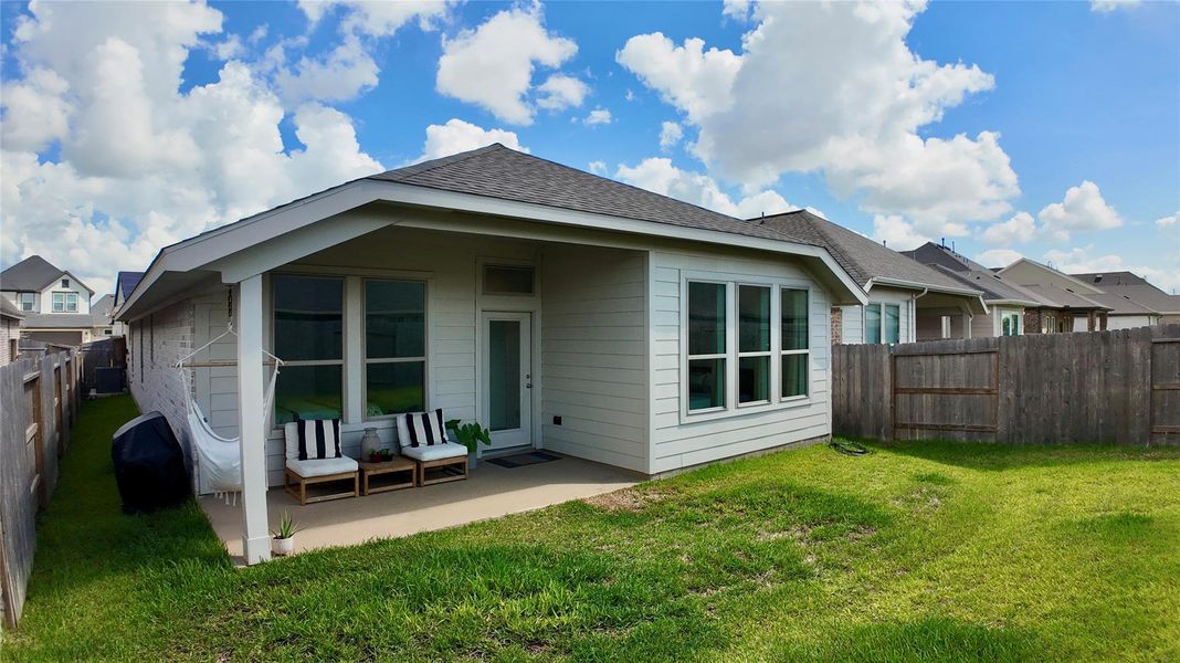 Exterior details and patio area of a home in The Grand Prairie, Hockley (Image 4).