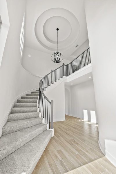 Representative image. Features, specifications, selections and colors may vary. Representative image. Features, specifications, selections and colors may vary.