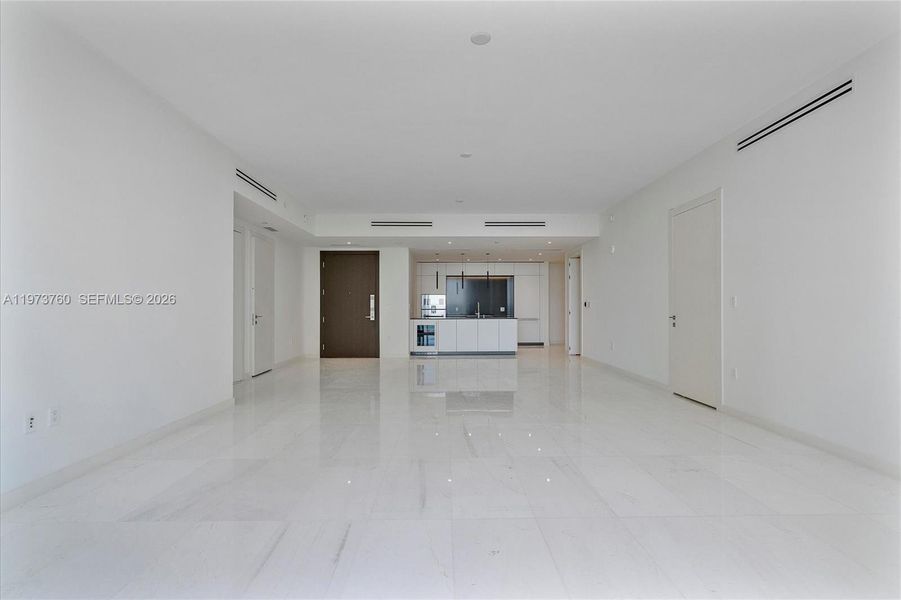 Spacious, unfurnished interior of a new home in Aston Martin Residences, Miami (Image 47).