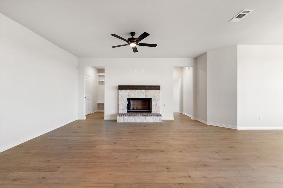 Spacious, unfurnished interior of a new home in Parker Heights, Valley View (Image 19). Spacious, unfurnished interior of a new home in Parker Heights, Valley View (Image 19).