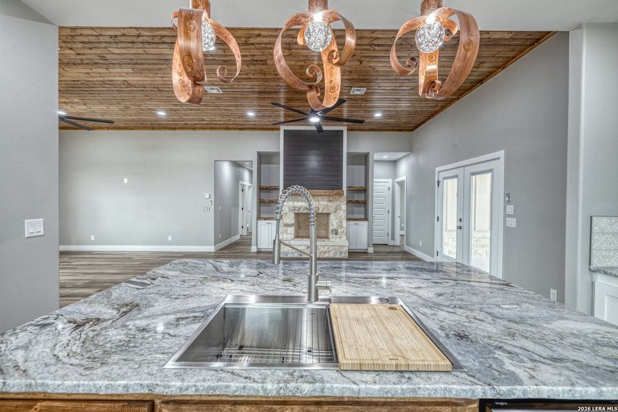 Furnished interior view inside a new home in , Uvalde (Image 12).