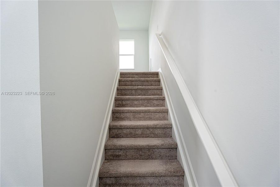 Spacious, unfurnished interior of a new home in Seagrove, Fort Pierce (Image 40). Spacious, unfurnished interior of a new home in Seagrove, Fort Pierce (Image 40).