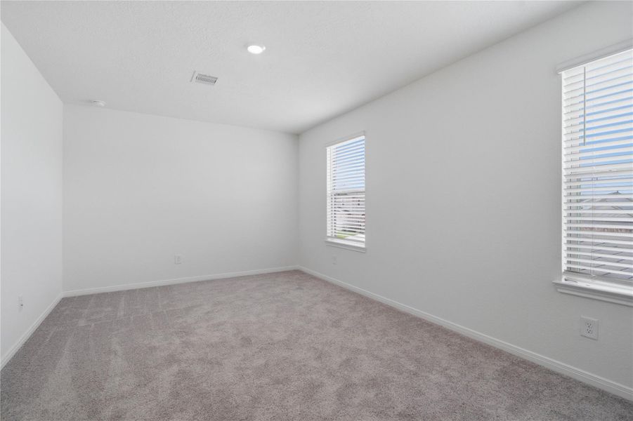 Spacious, unfurnished interior of a new home in Oakwood Trails, Tomball (Image 19). Spacious, unfurnished interior of a new home in Oakwood Trails, Tomball (Image 19).