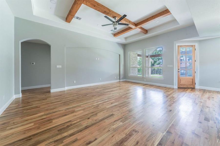 Spacious, unfurnished interior of a new home in , Duncanville (Image 21).