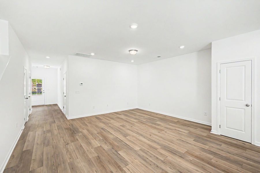 Spacious, unfurnished interior of a new home in Ironhorse, Dickson (Image 29).