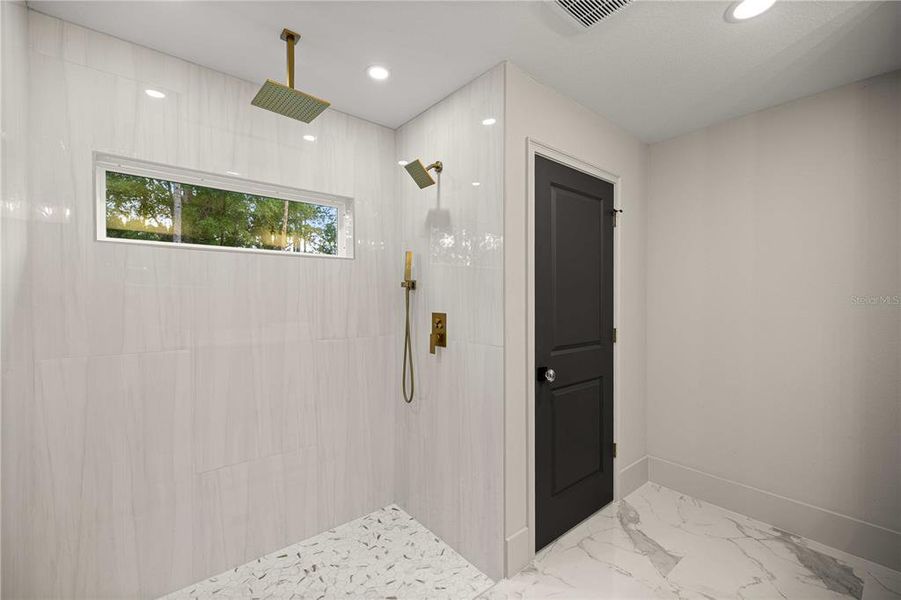 Image 31 of a home in .