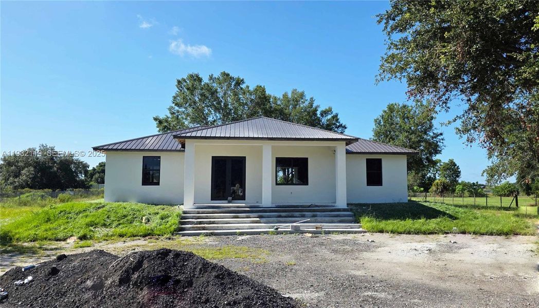 Image 8 of a home in .