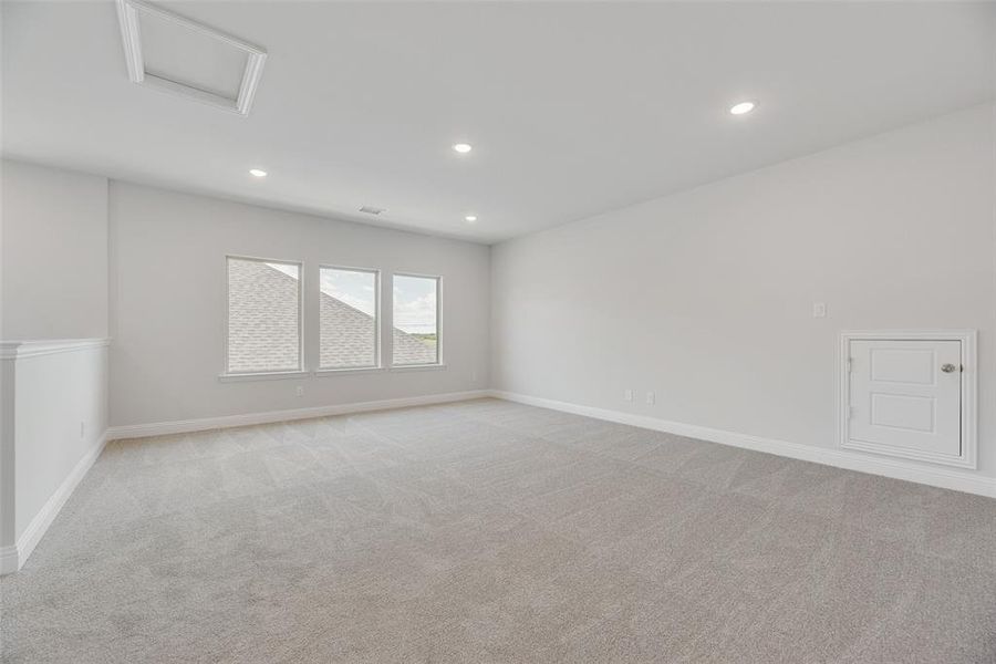 Spacious, unfurnished interior of a new home in Arbors at Legacy Hills, Celina (Image 27). Spacious, unfurnished interior of a new home in Arbors at Legacy Hills, Celina (Image 27).