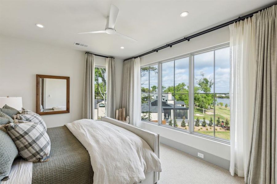 Furnished interior view inside a new home in , Malakoff (Image 31).