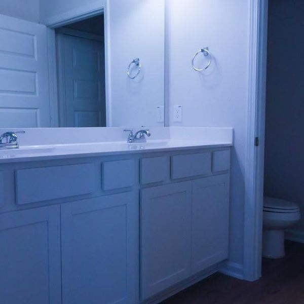 Image 21 of a home in Jones Creek Reserve.