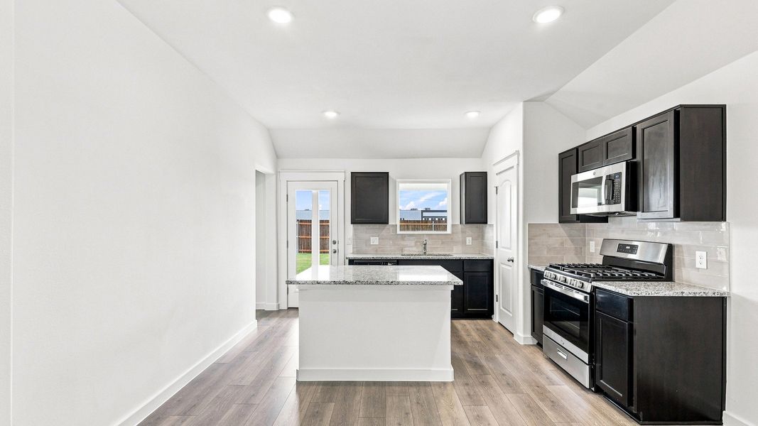 Furnished interior view inside a new home in Walden Pond, Forney (Image 19).