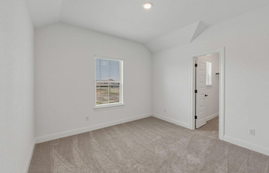 Spacious, unfurnished interior of a new home in Santa Rita Ranch, Liberty Hill (Image 27). Spacious, unfurnished interior of a new home in Santa Rita Ranch, Liberty Hill (Image 27).