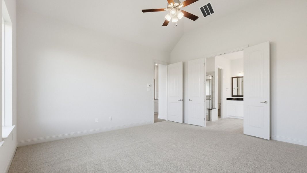 Representative furnished interior of a home built from the Tulane by DRB Homes in Green Meadows Classic, Celina (Image 29).