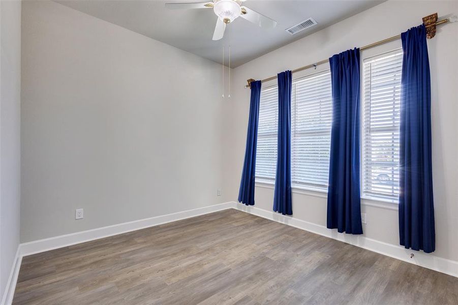 Spacious, unfurnished interior of a new home in , Van Alstyne (Image 19). Spacious, unfurnished interior of a new home in , Van Alstyne (Image 19).