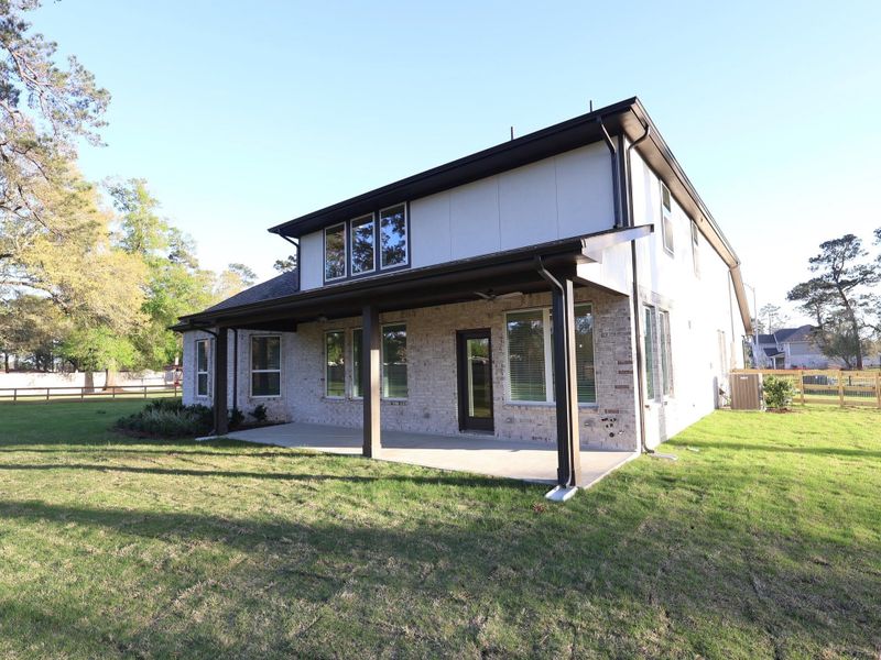 Exterior details and patio area of a home in Sorella, Tomball (Image 24). Exterior details and patio area of a home in Sorella, Tomball (Image 24).