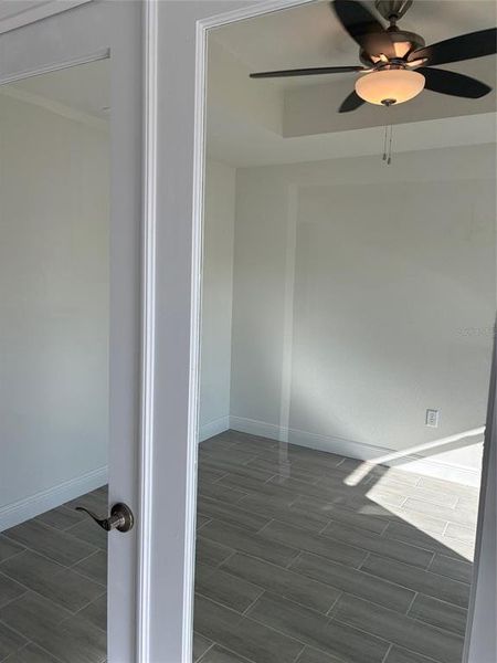 Spacious, unfurnished interior of a new home in , Ocala (Image 23).