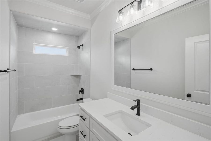 Furnished interior view inside a new home in , Weatherford (Image 6).