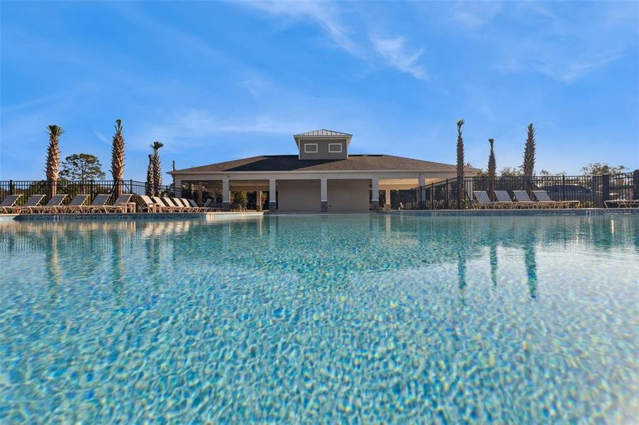 Community amenities in , Daytona Beach (Image 21).