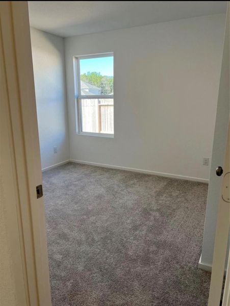 Spacious, unfurnished interior of a new home in Meadow Park, Conroe (Image 15). Spacious, unfurnished interior of a new home in Meadow Park, Conroe (Image 15).