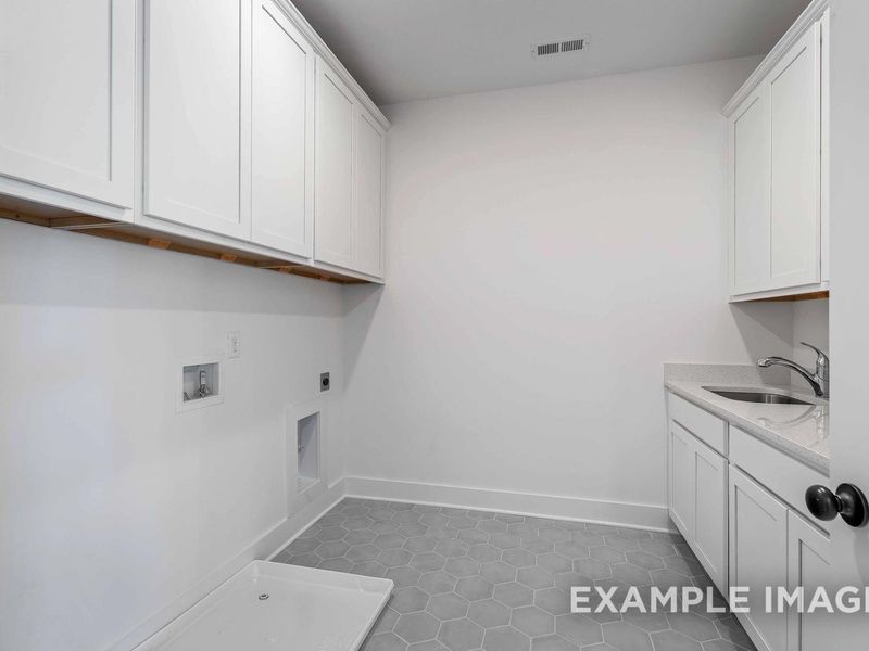 Representative unfurnished interior of a home built from the The Albany A by Davidson Homes LLC in Shelton Square, Murfreesboro (Image 29).