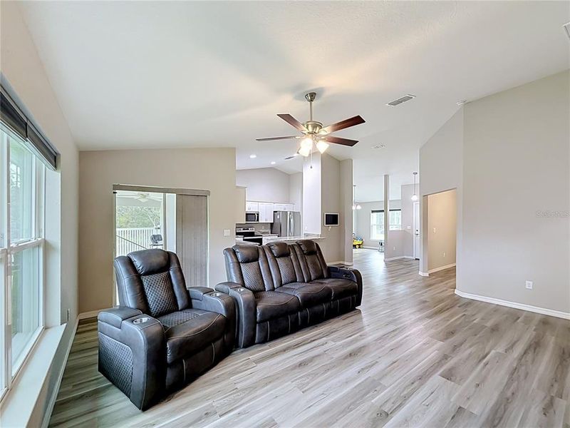 Furnished interior view inside a new home in , Dunnellon (Image 11).