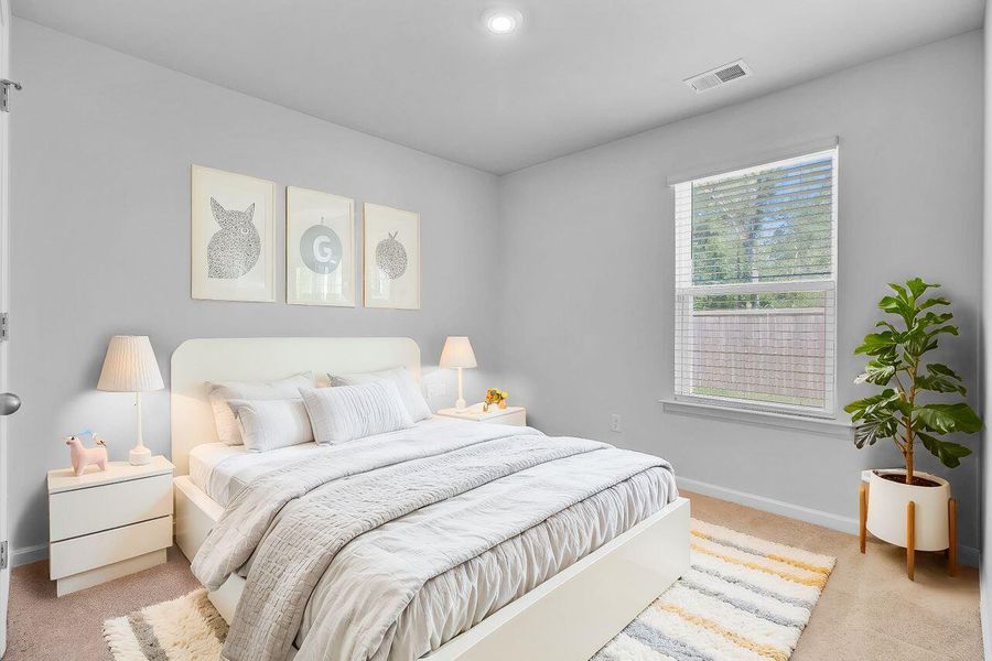 Furnished interior view inside a new home in Stone Ridge, Moncks Corner (Image 3).