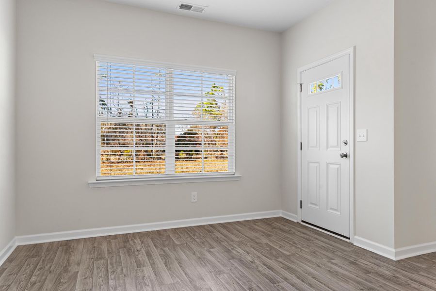 Spacious, unfurnished interior of a new home in , Orangeburg (Image 10).