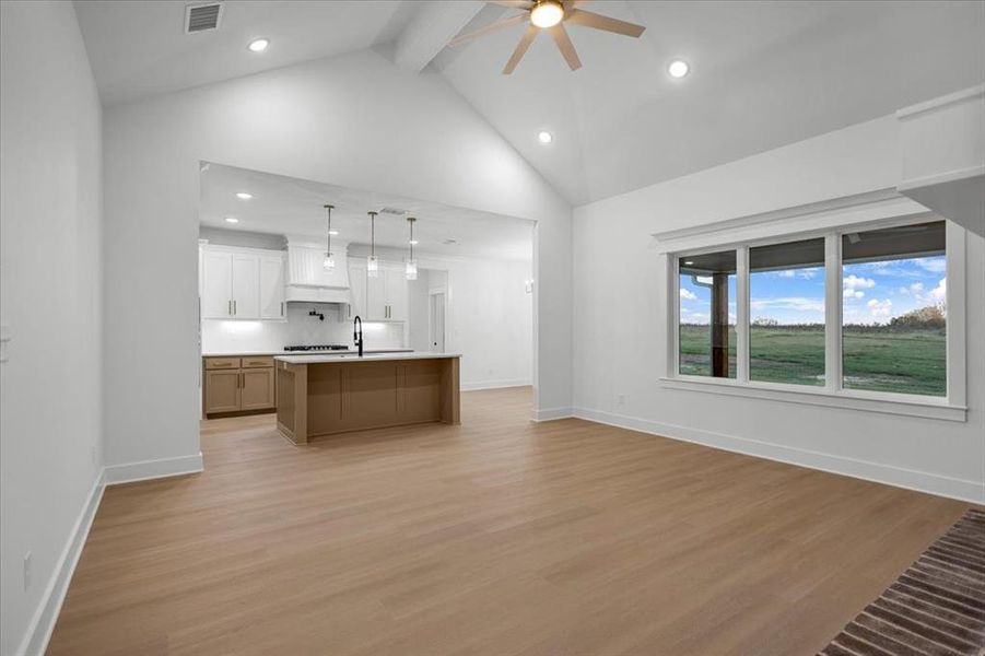 Spacious, unfurnished interior of a new home in , Lindale (Image 21). Spacious, unfurnished interior of a new home in , Lindale (Image 21).