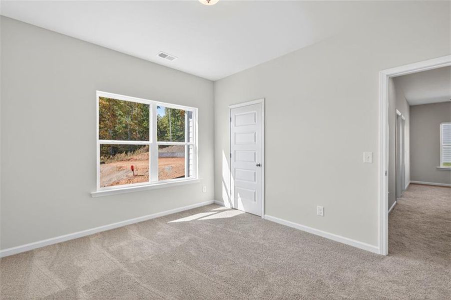 Spacious, unfurnished interior of a new home in Kingston Park, Kingston (Image 16).